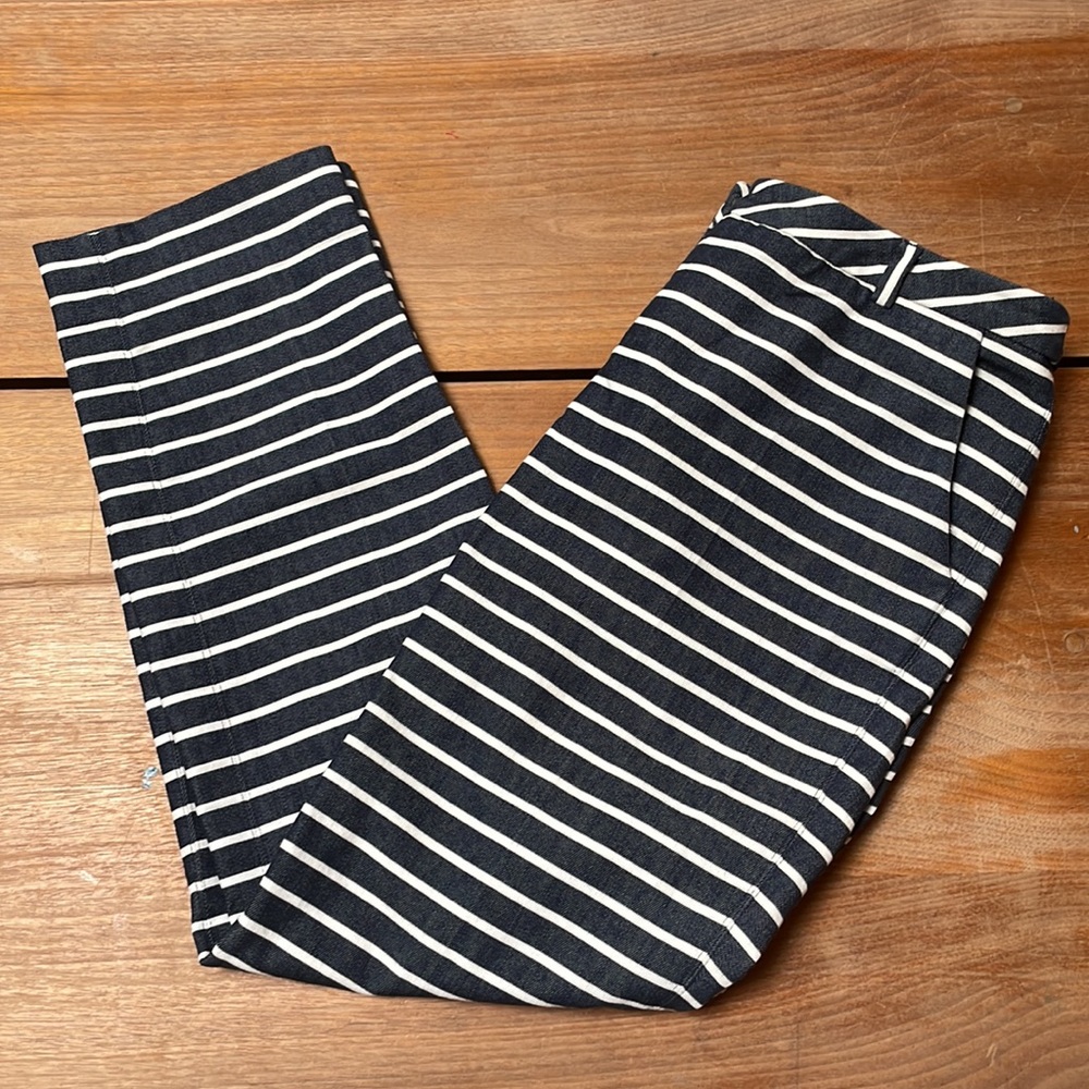 Weekend MaxMara slim cigarette blue and white striped pant